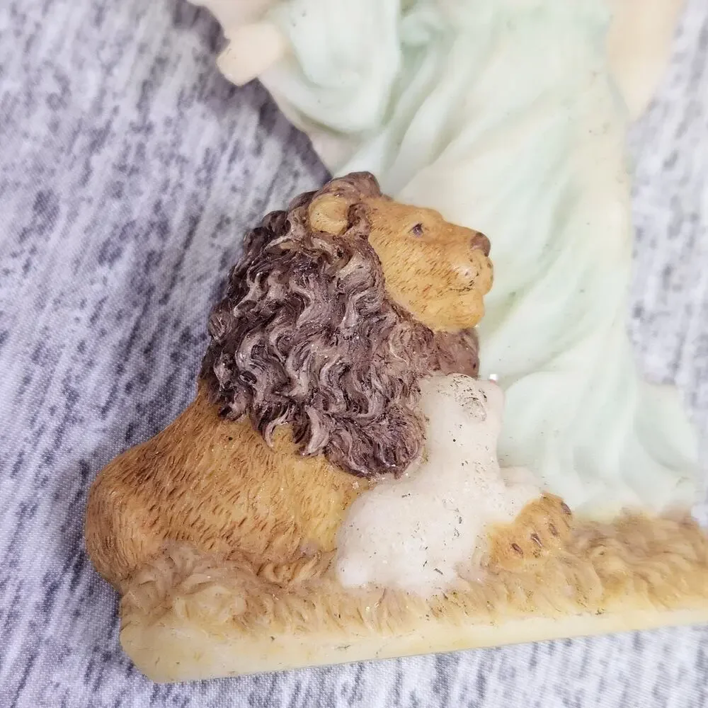 VTG Roman Inc Seraphim Classics Christmas Tree Ornament Angel of Peace Victorian